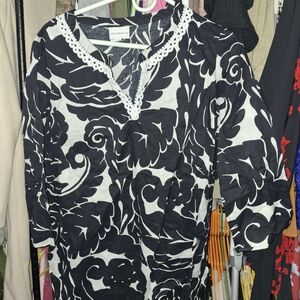 Liz Claiborne Black and White Floral Blouse